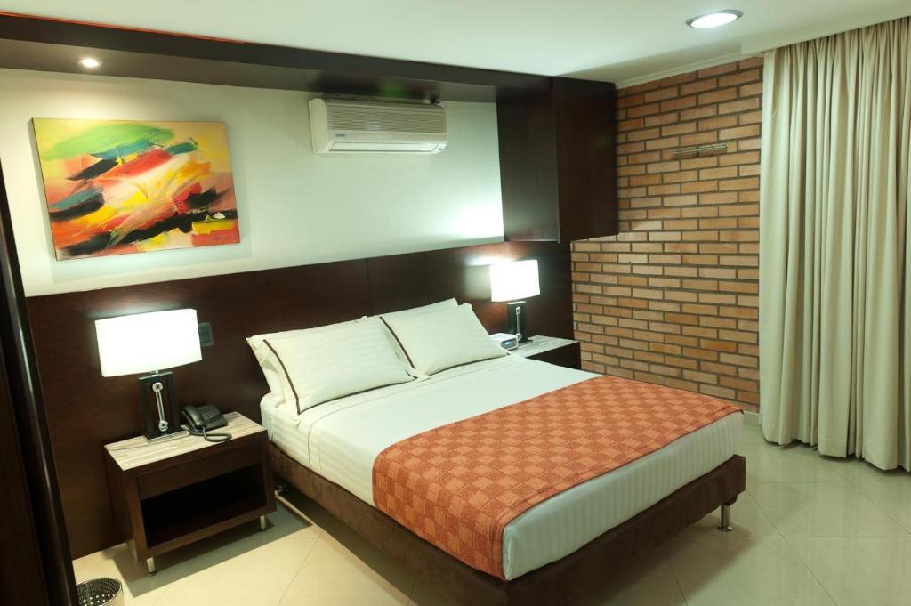 Hotel Alameda De La 10 Medellín Quarto foto